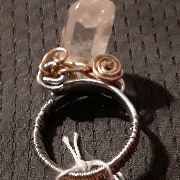 Quartz ring - Picture 2 of 2